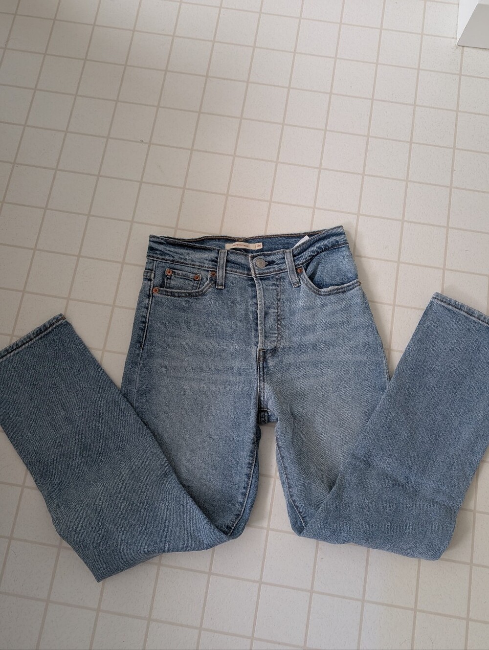 Levis Wedgie Straight